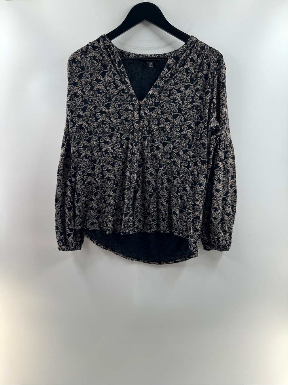 Lucky Brand Black Floral Lightweight Peplum Blouse – Women's Medium